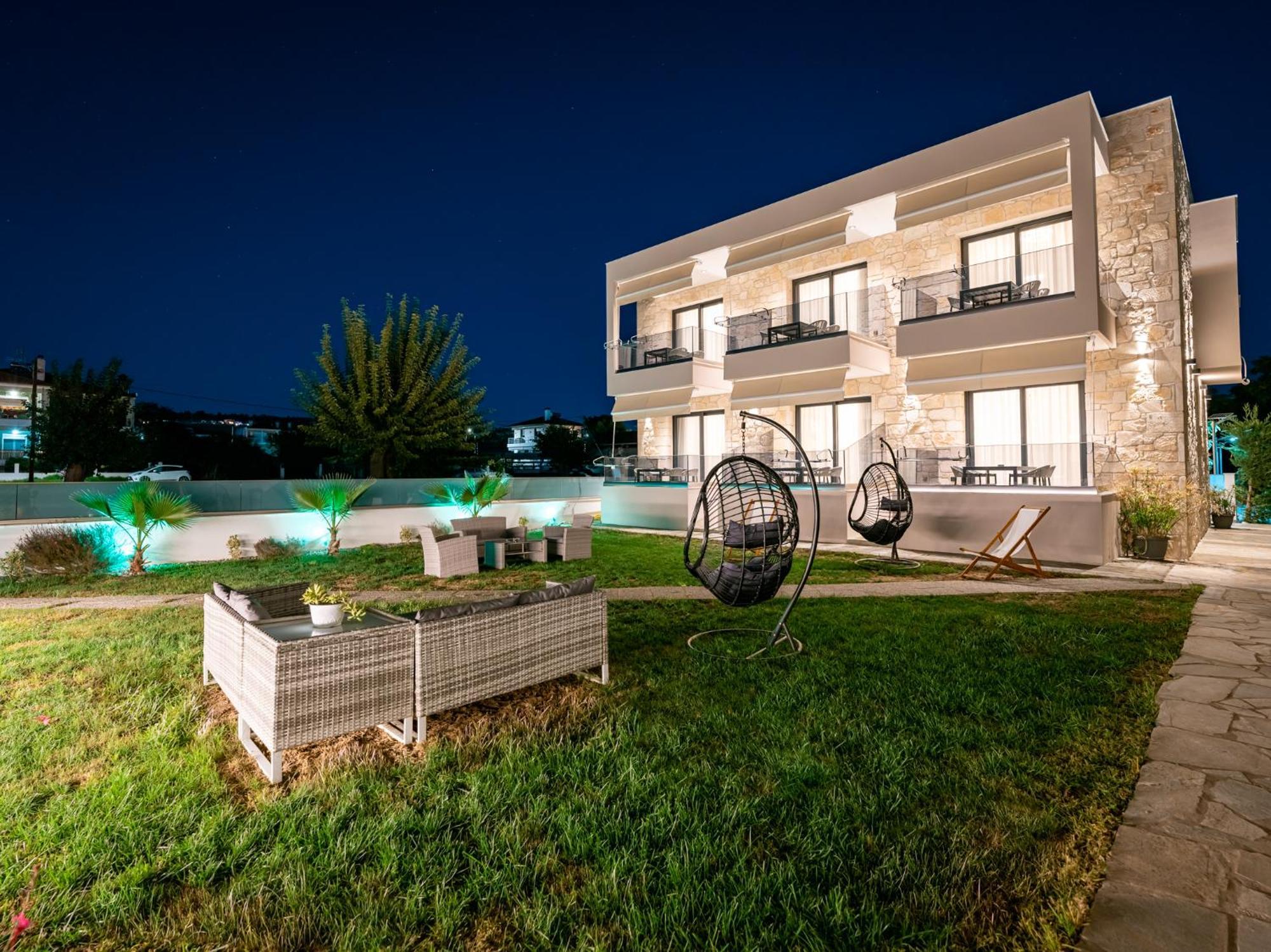Antony'S Luxury Apartments Nikiti  Luaran gambar