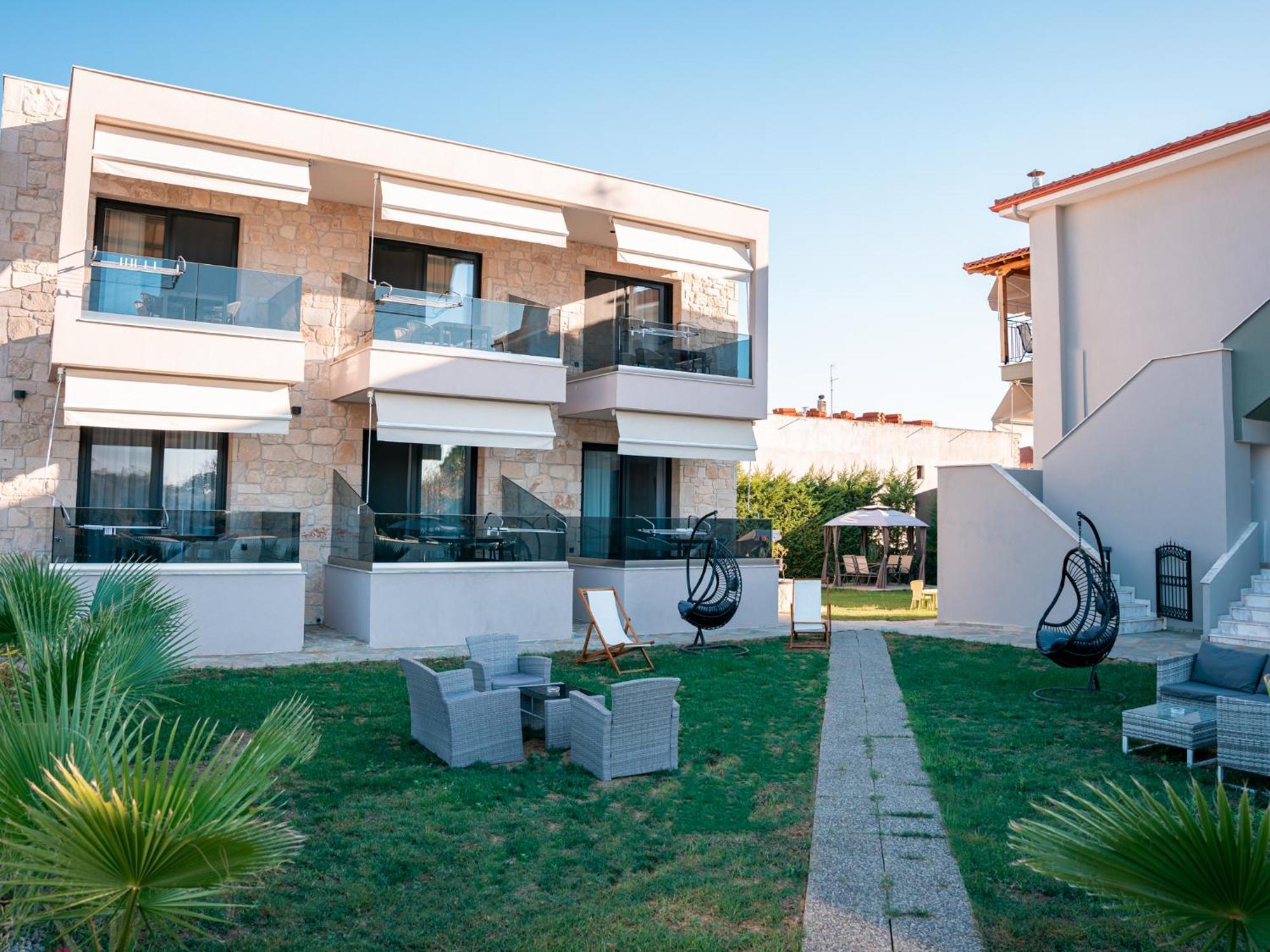 Antony'S Luxury Apartments Nikiti  Luaran gambar