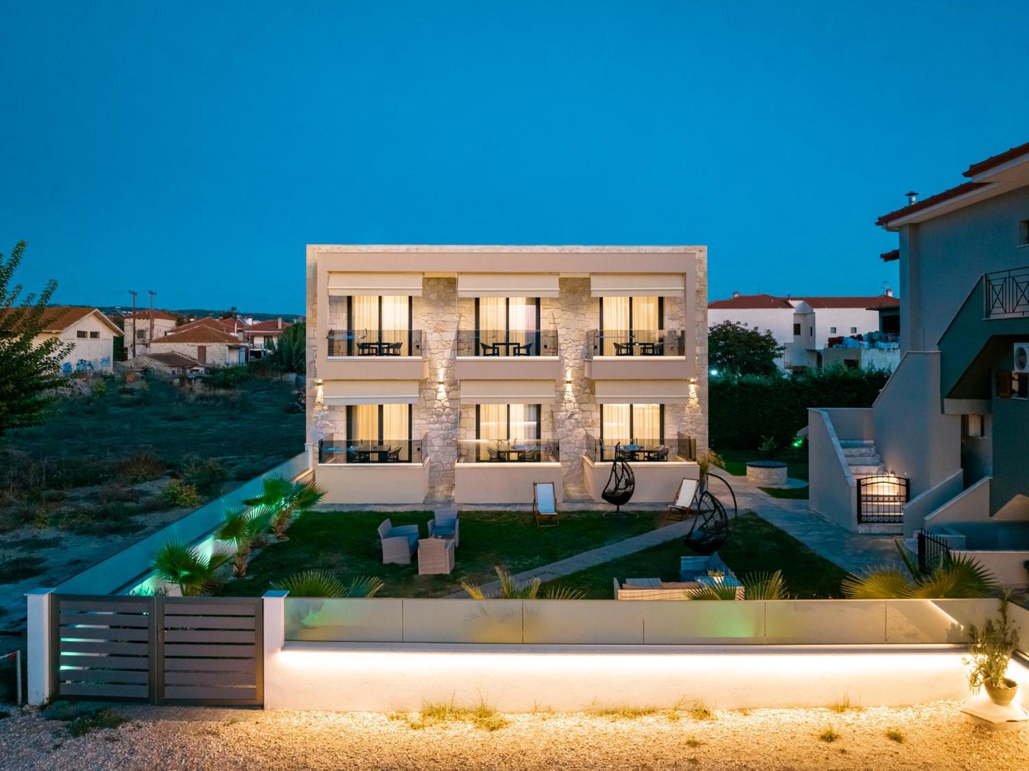 Antony'S Luxury Apartments Nikiti  Luaran gambar