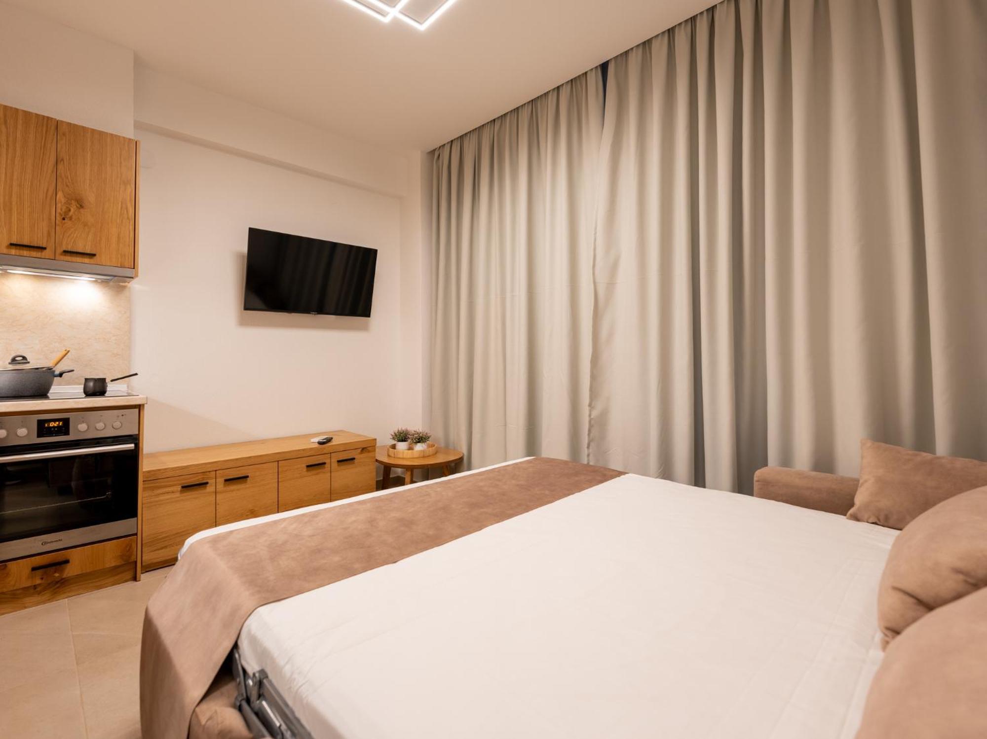 Antony'S Luxury Apartments Nikiti  Luaran gambar